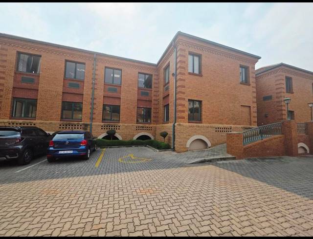 BUSINESS PROPERTY TO RENT IN MENLYN